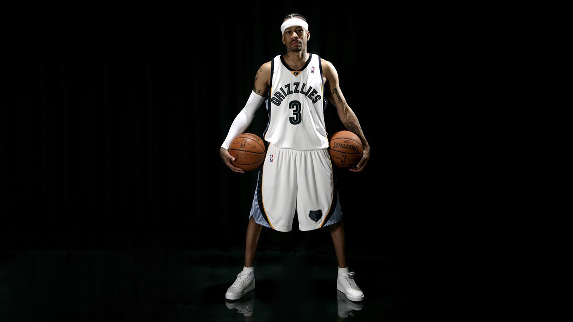 世界杯:球衣上多语种标语“平等”“团结”引起观众广泛讨论